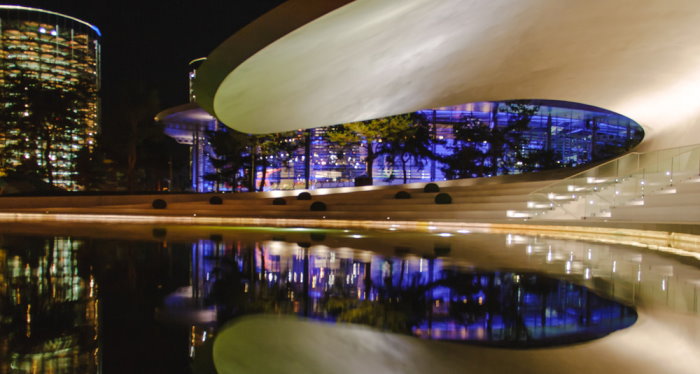 Eleganz und Technik - Die Autostadt Wolfsburg